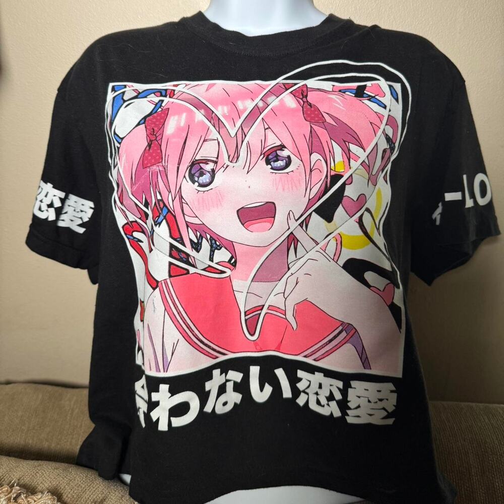 💥 Weekend warrior anime crop top medium shirt d5
